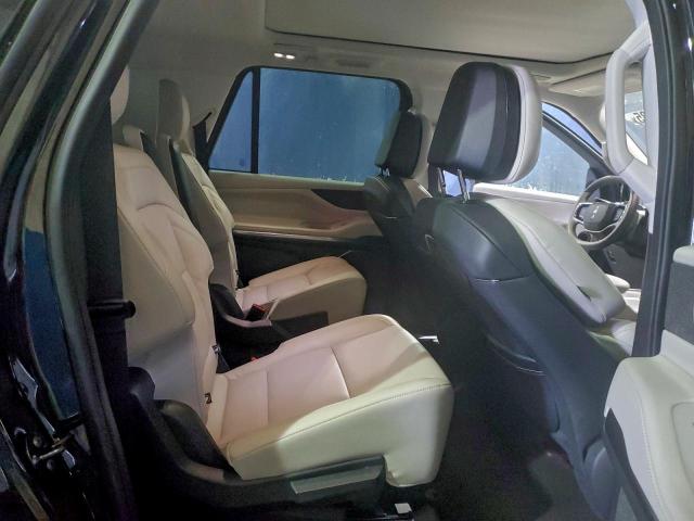 Lincoln Navigator L Reserve Image 3