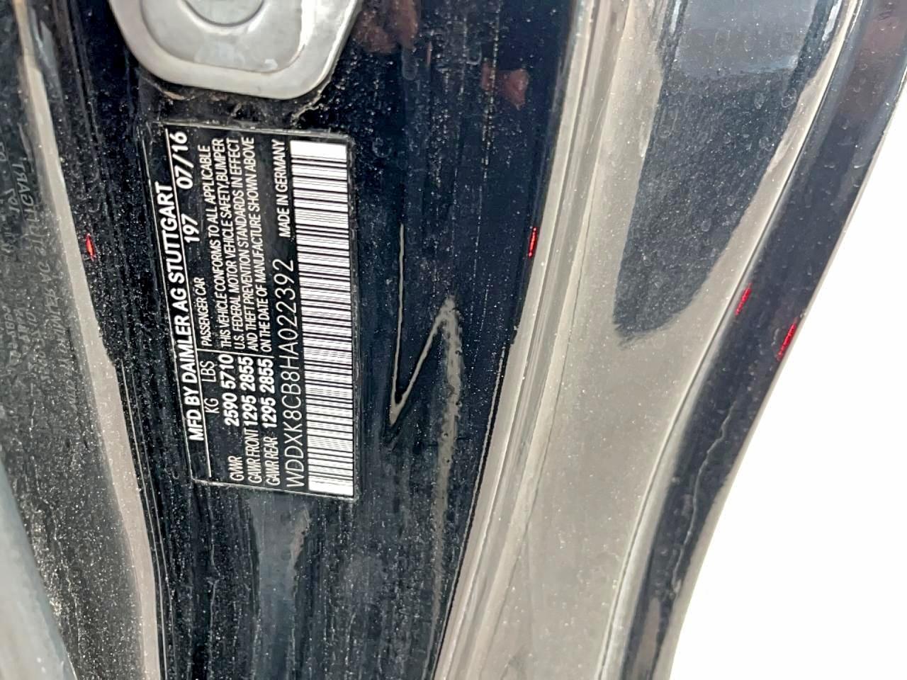 Mercedes-Benz S-Class 550 Image 8