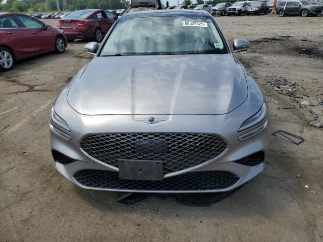 Genesis G70 Base Base Image 7