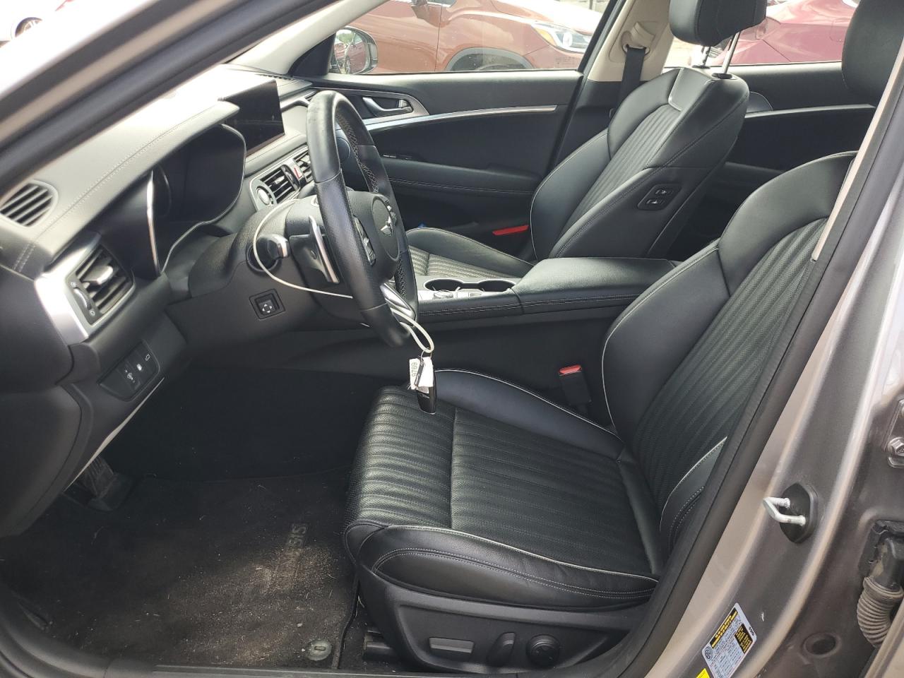 Genesis G70 Base Base Image 4