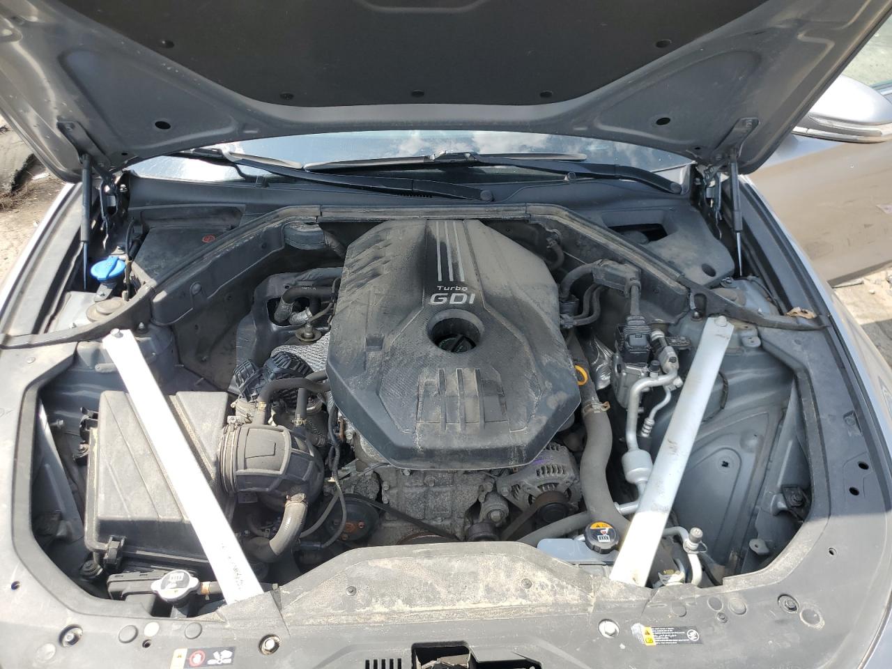 Genesis G70 Base Base Image 8