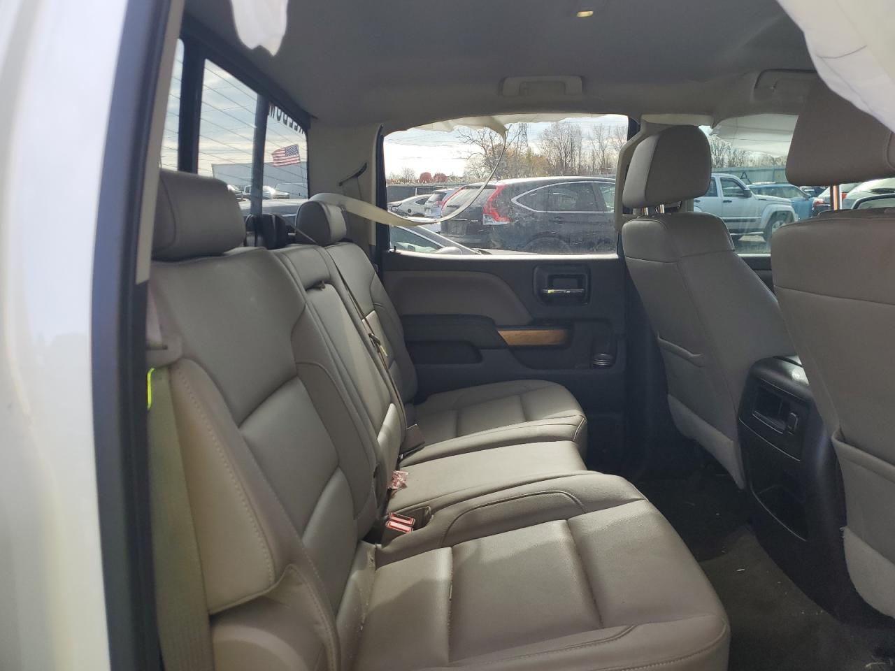 Chevrolet Silverado K1500 Ltz Image 11