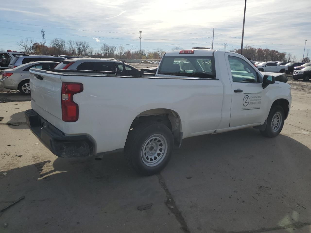 Chevrolet Silverado C1500 Image 10