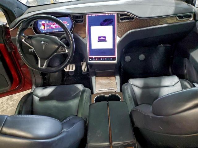 Tesla Model X Image 8