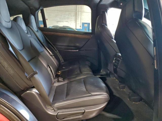 Tesla Model X Image 10