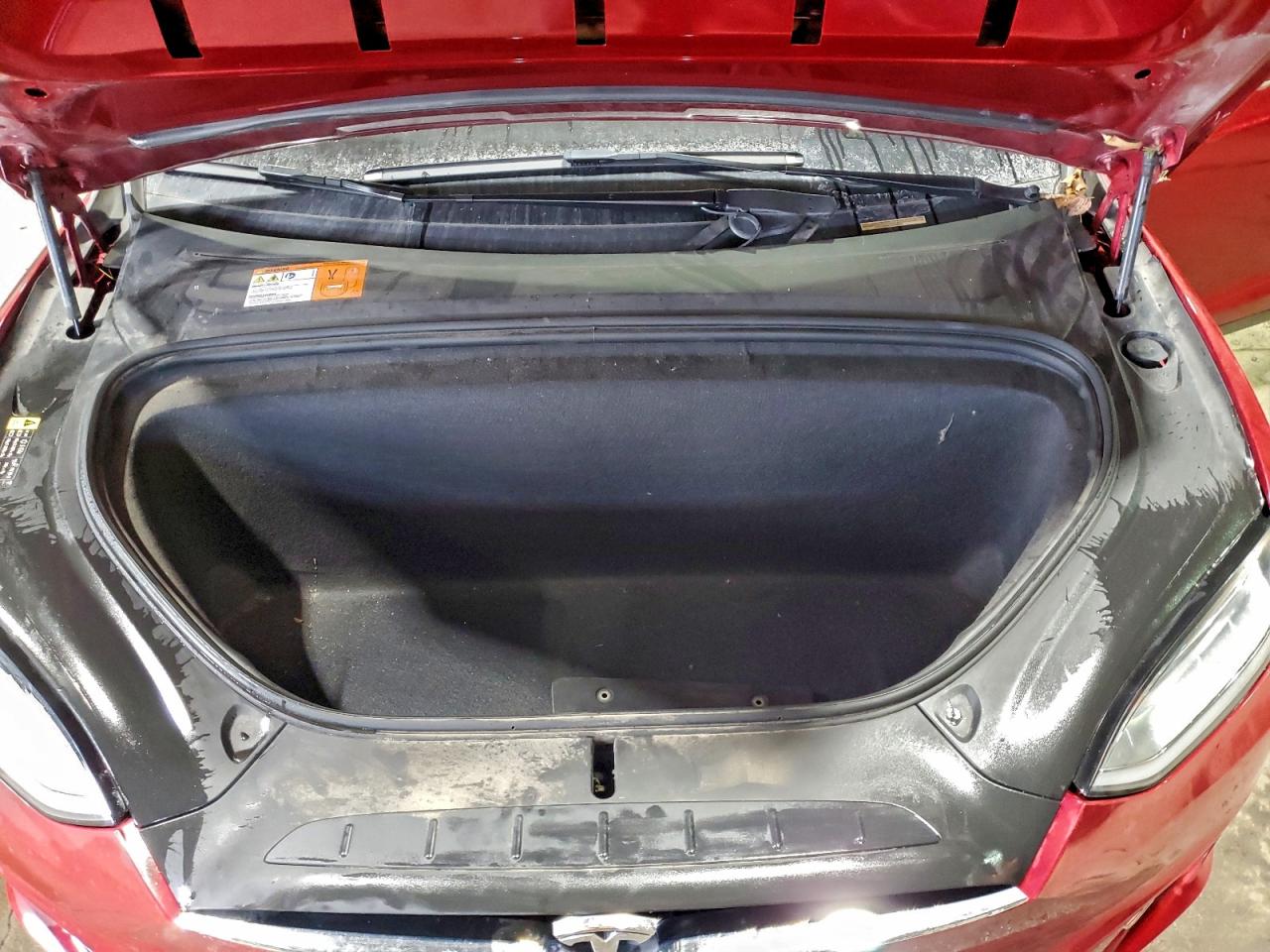 Tesla Model X Image 7