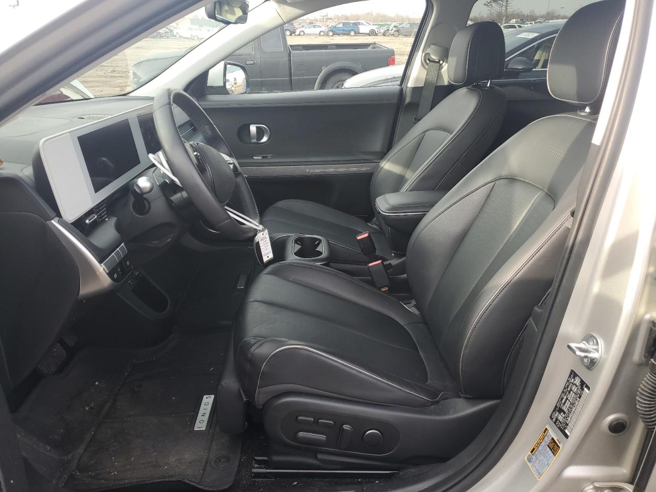 Hyundai Ioniq Limited Image 5