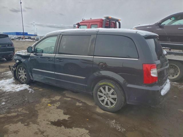 Chrysler Minivan Touring Image 12