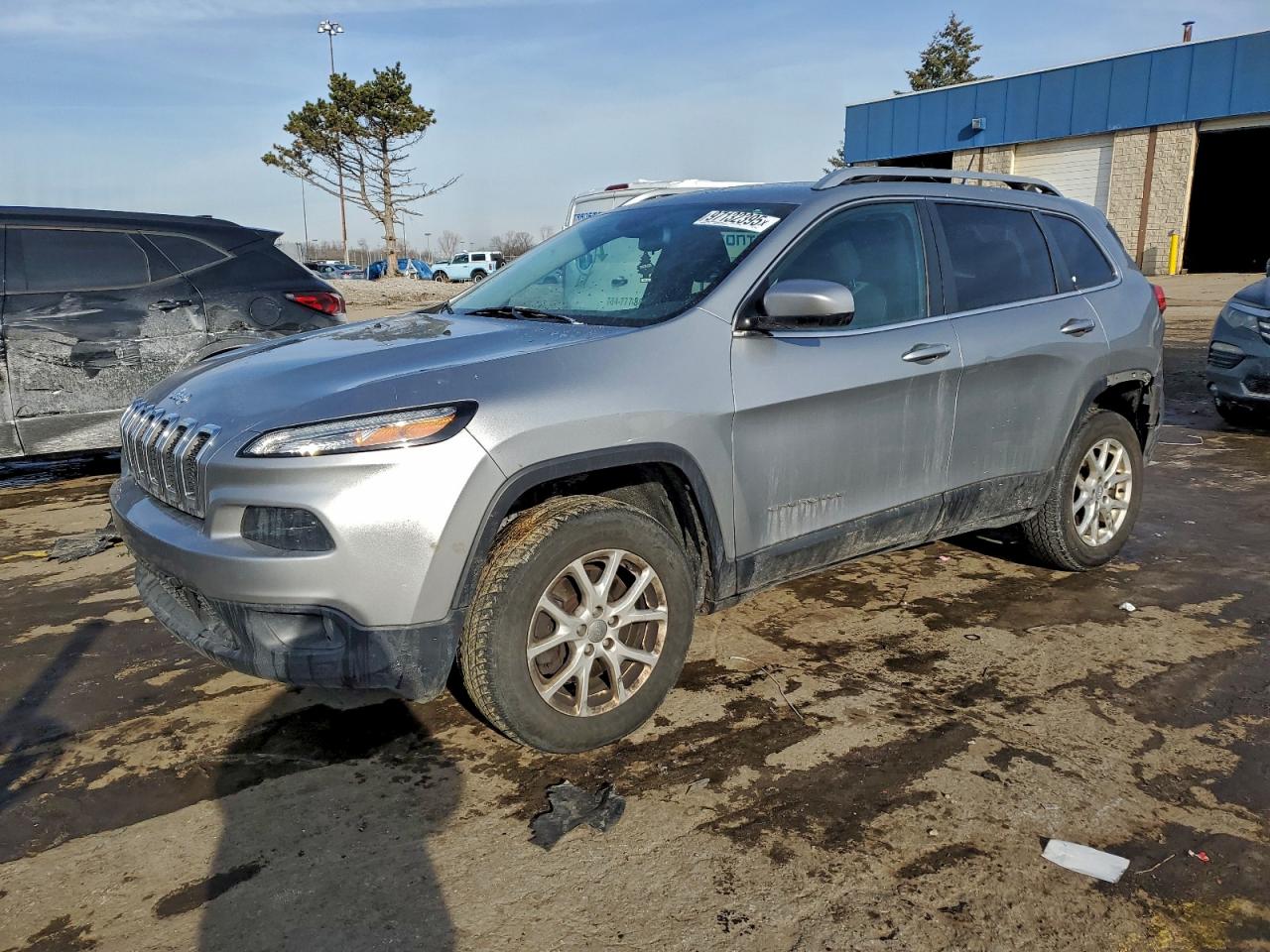 Jeep Grand Cherokee Latitude Image 1