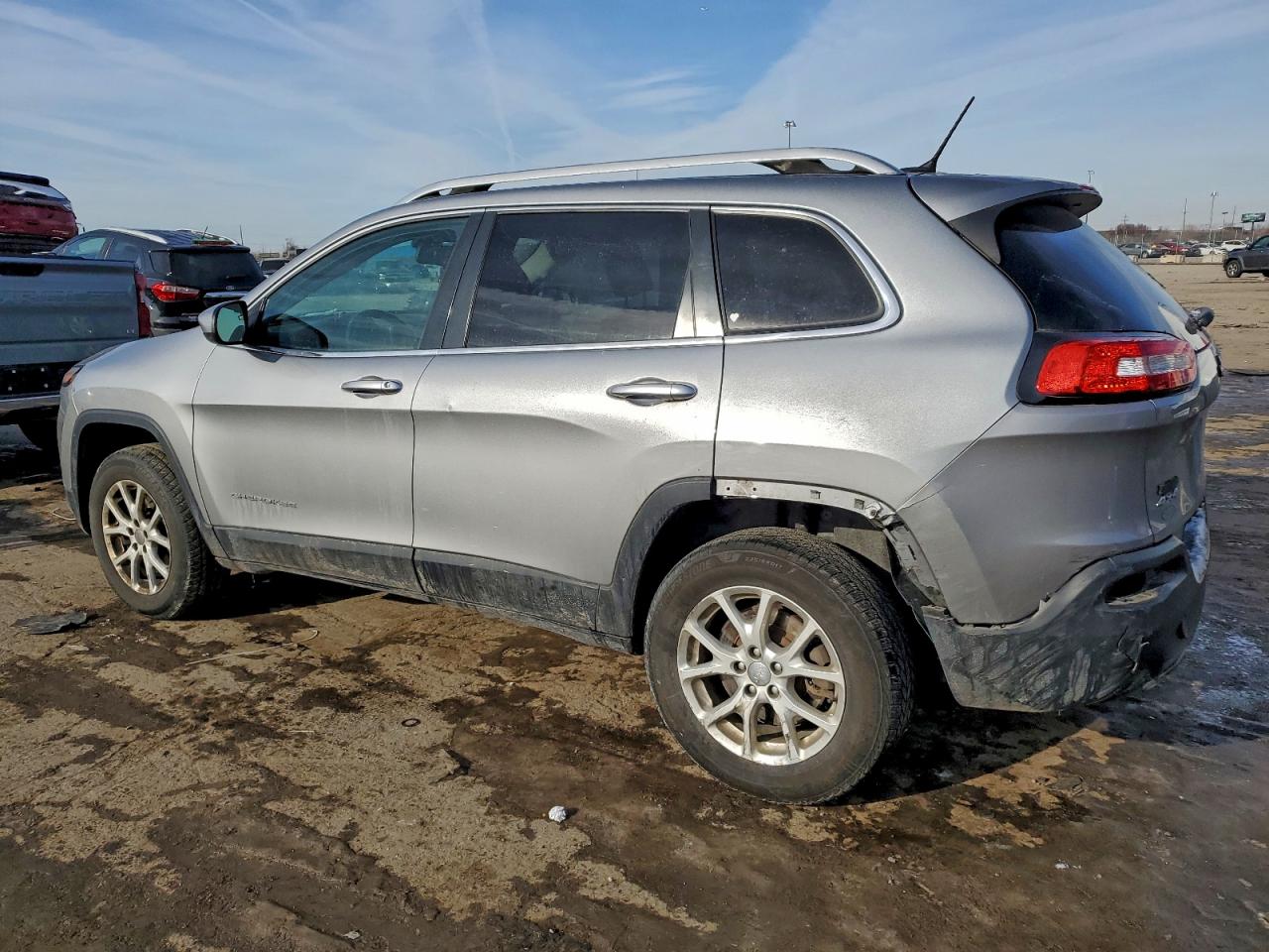 Jeep Grand Cherokee Latitude Image 12