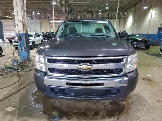 Chevrolet Silverado K1500 Image 7