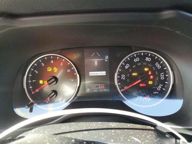 Toyota RAV4 Le Image 13