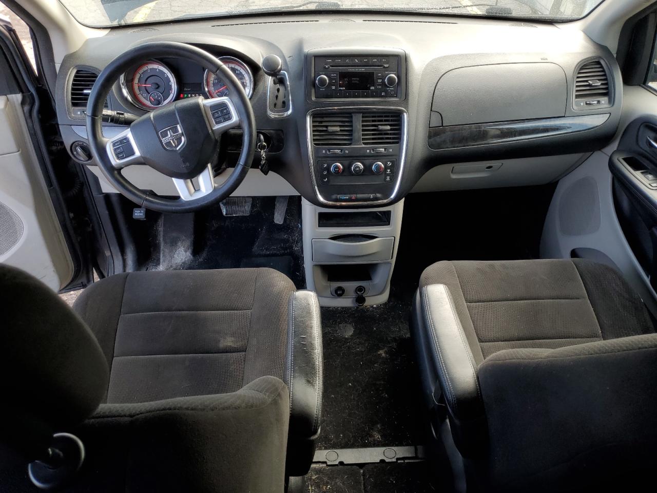 Dodge Caravan Se Image 8