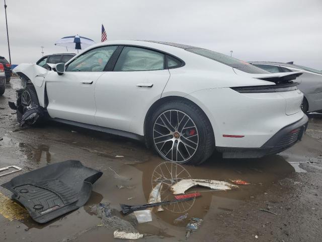 Porsche Taycan 4s Image 4