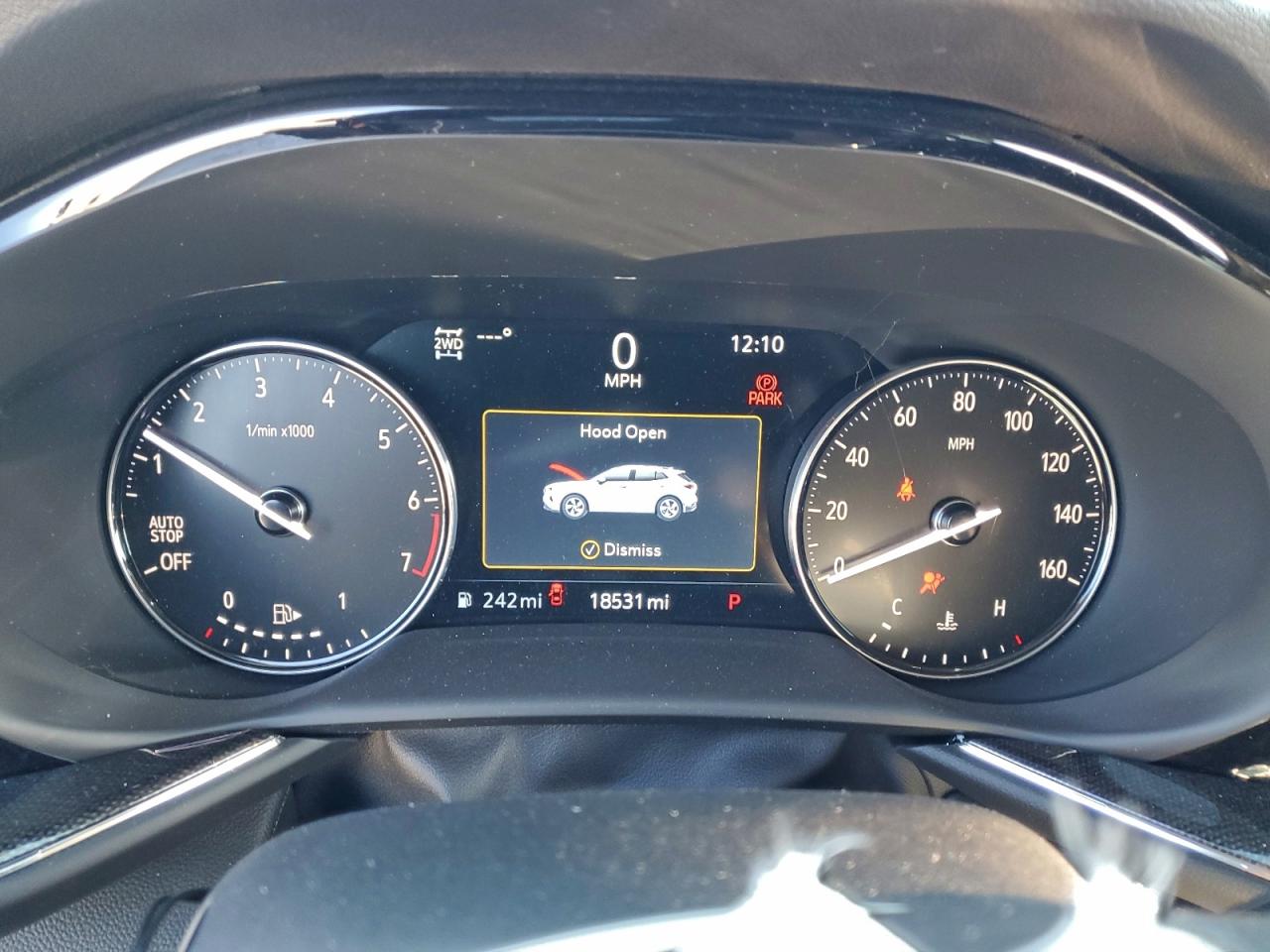 Buick Envision Essence Image 3