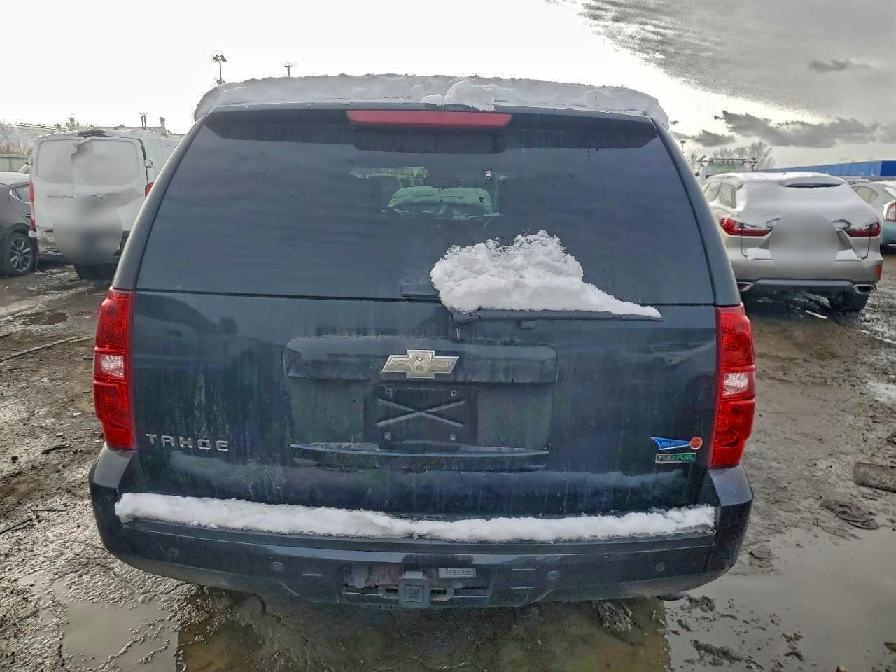 Chevrolet Tahoe C1500 Lt Image 13