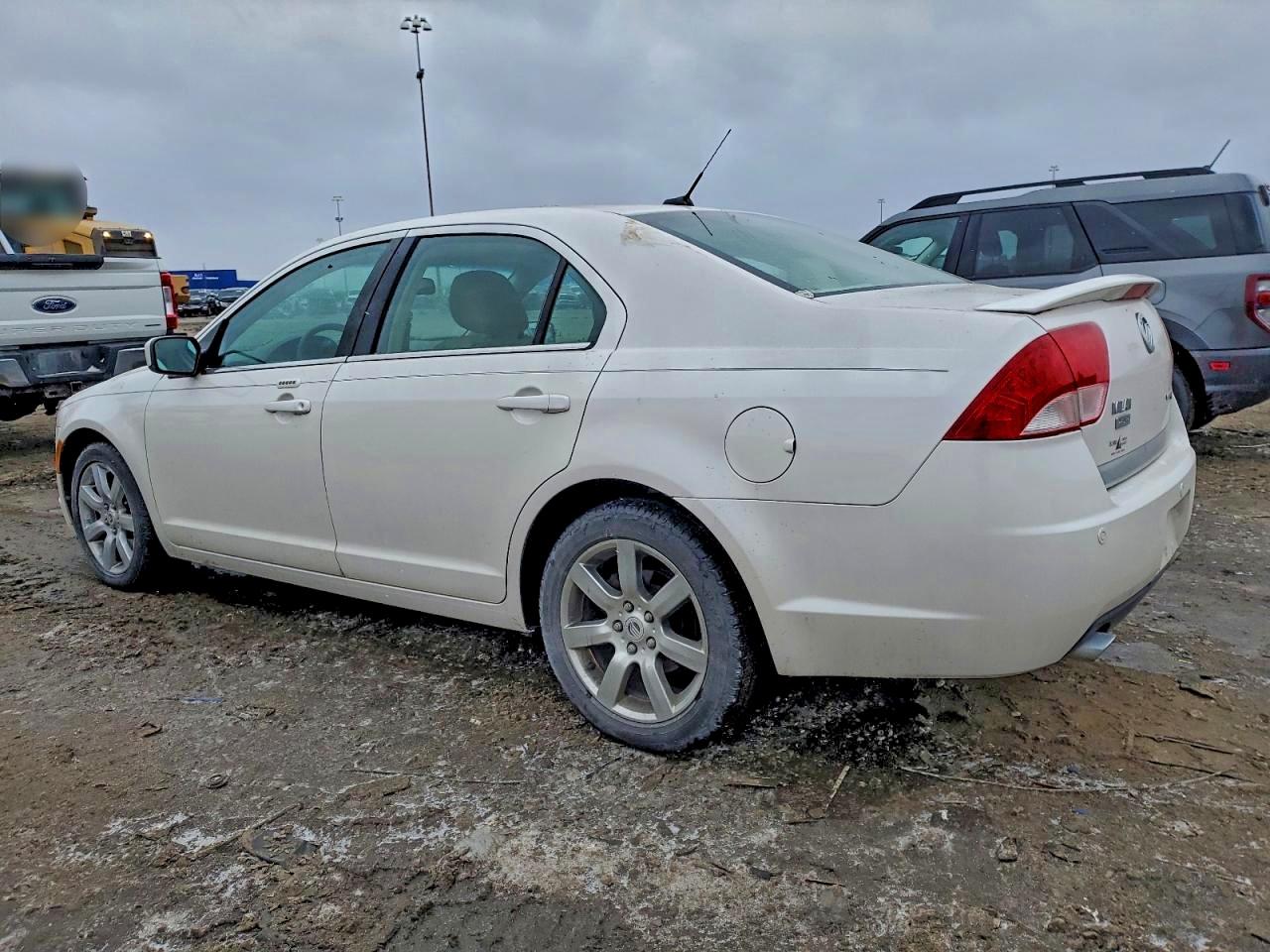 Mercury Milan Premier Image 3