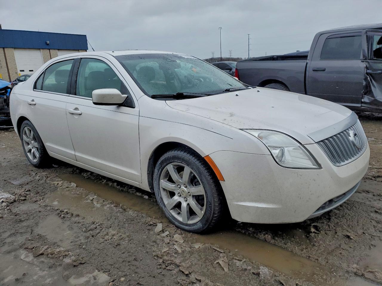 Mercury Milan Premier Image 5