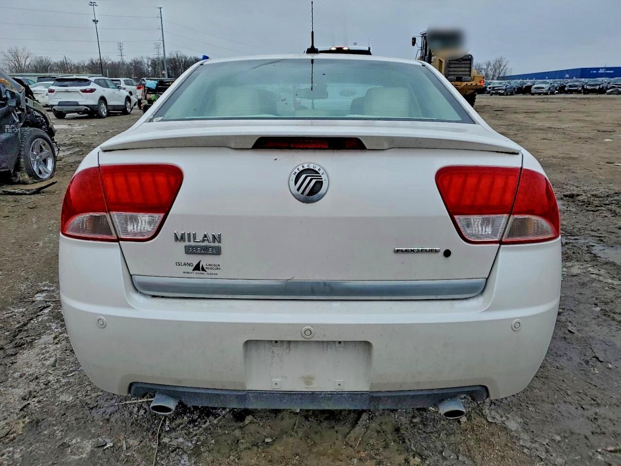 Mercury Milan Premier Image 4