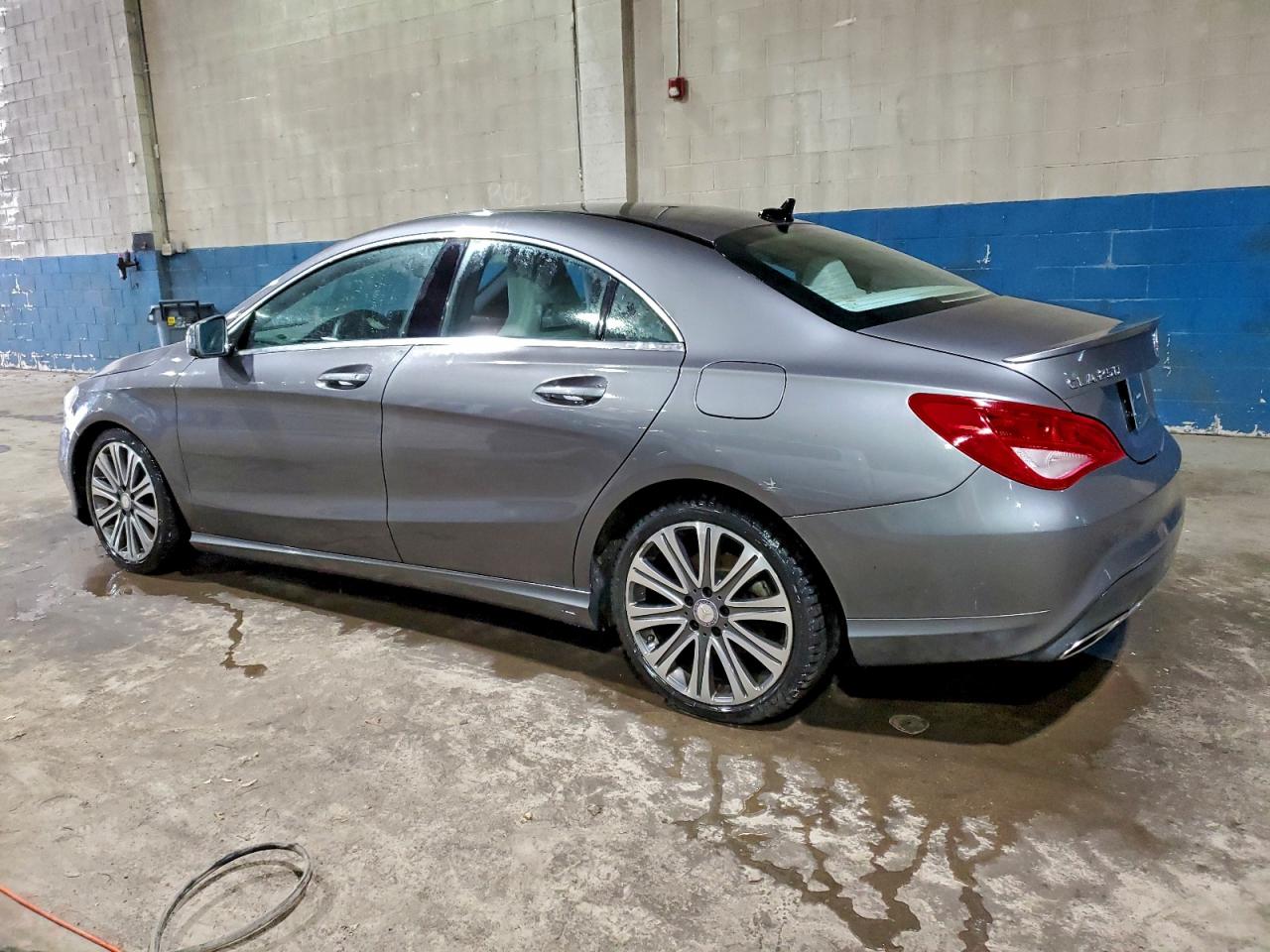 Mercedes-Benz Cla-class 250 Image 11