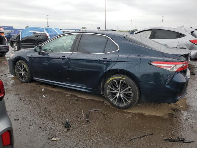 Toyota Camry Hybrid Image 2