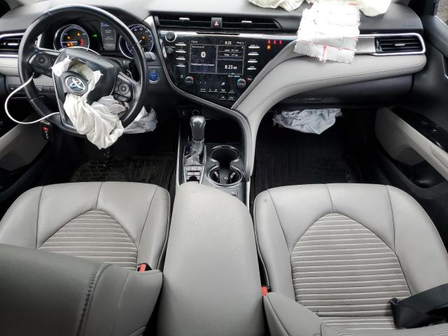 Toyota Camry Hybrid Image 6