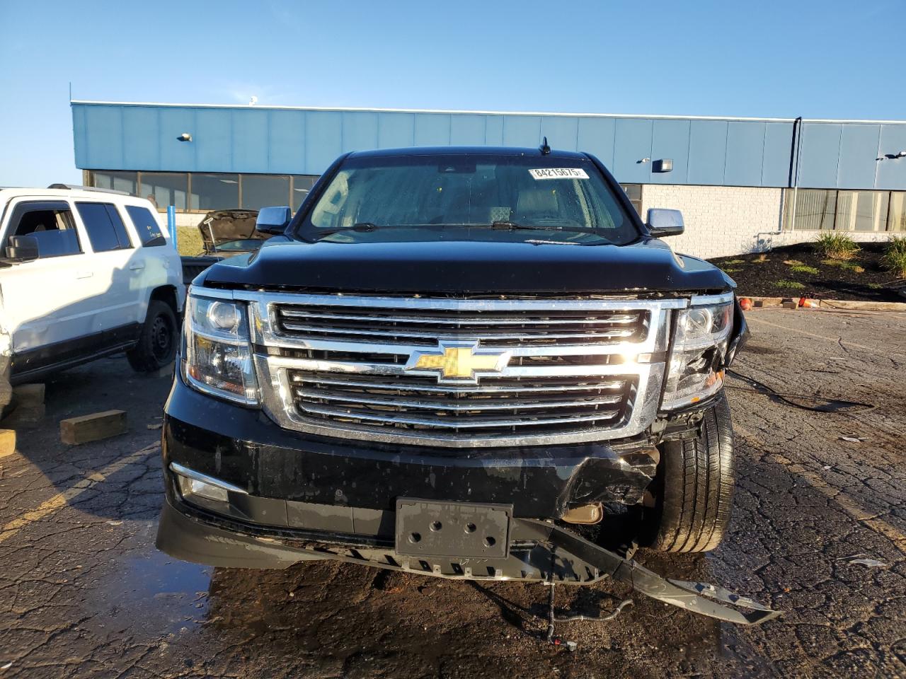 Chevrolet Suburban K1500 Premier Image 6