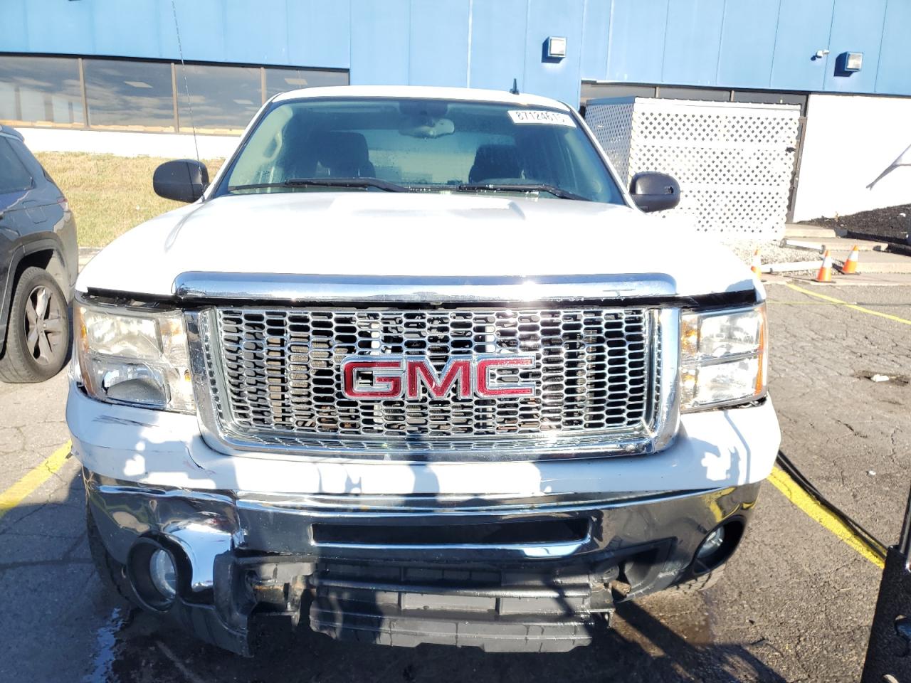 GMC Sierra K1500 Sle Image 6