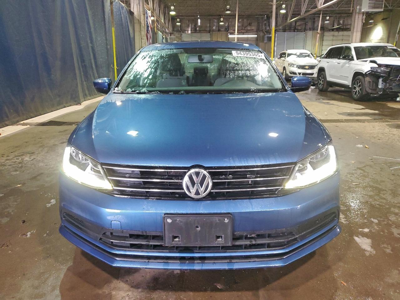 Volkswagen Jetta S Image 12