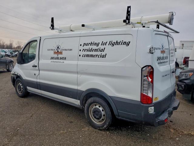 Ford Transit T-150 Image 6