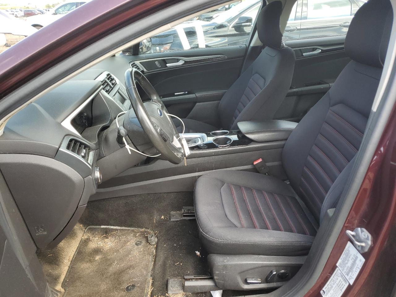 Ford Fusion Se Image 12