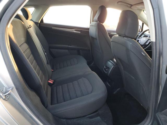 Ford Fusion Se Image 8