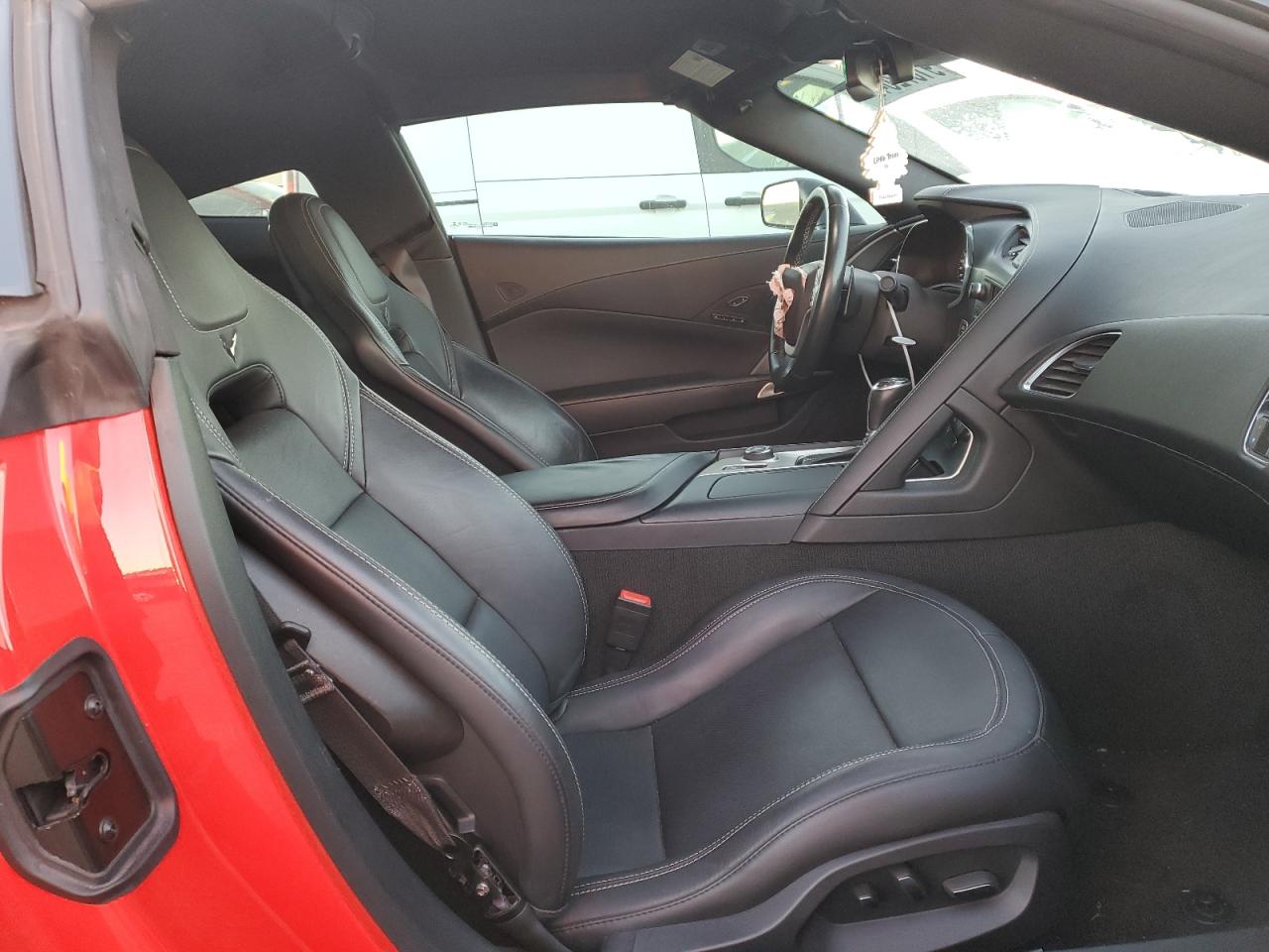 Chevrolet Corvette Stingray 2lt Image 10