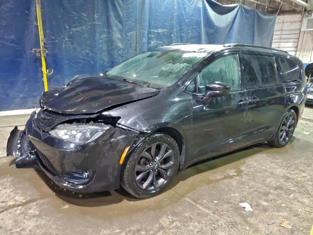  Salvage Chrysler Pacifica