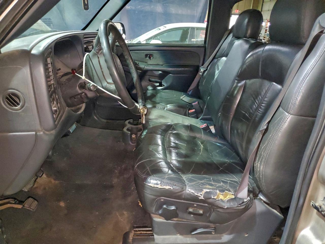 GMC Sierra K1500 Heavy Duty Image 10