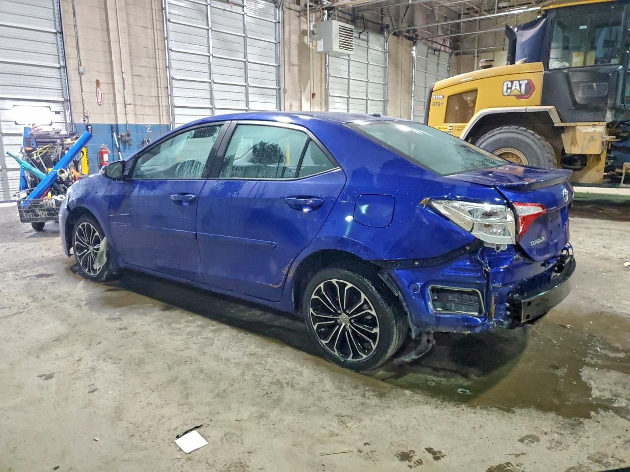 Toyota Corolla L Image 2