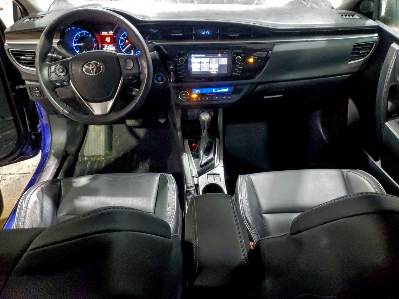 Toyota Corolla L Image 5