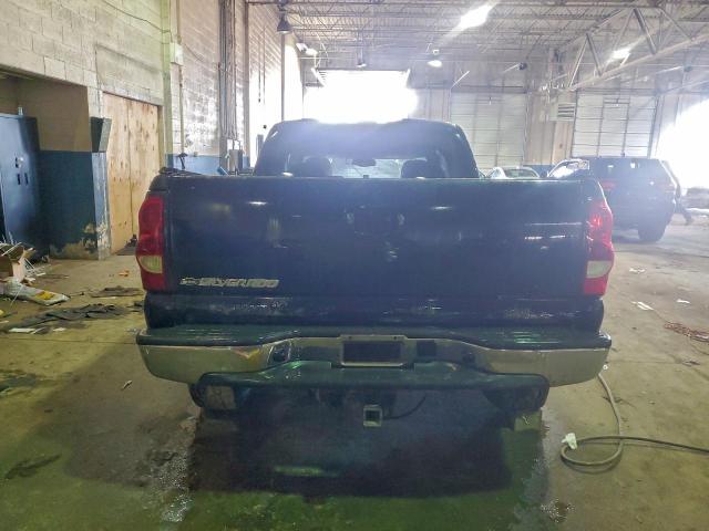 Chevrolet Silverado C1500 Image 8