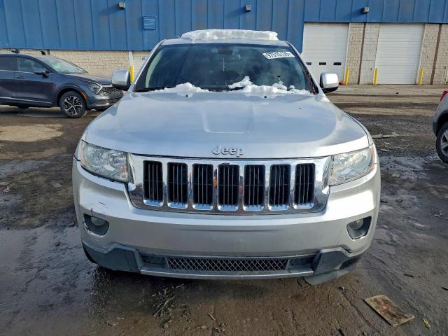 Jeep Grand Cherokee Laredo Image 8