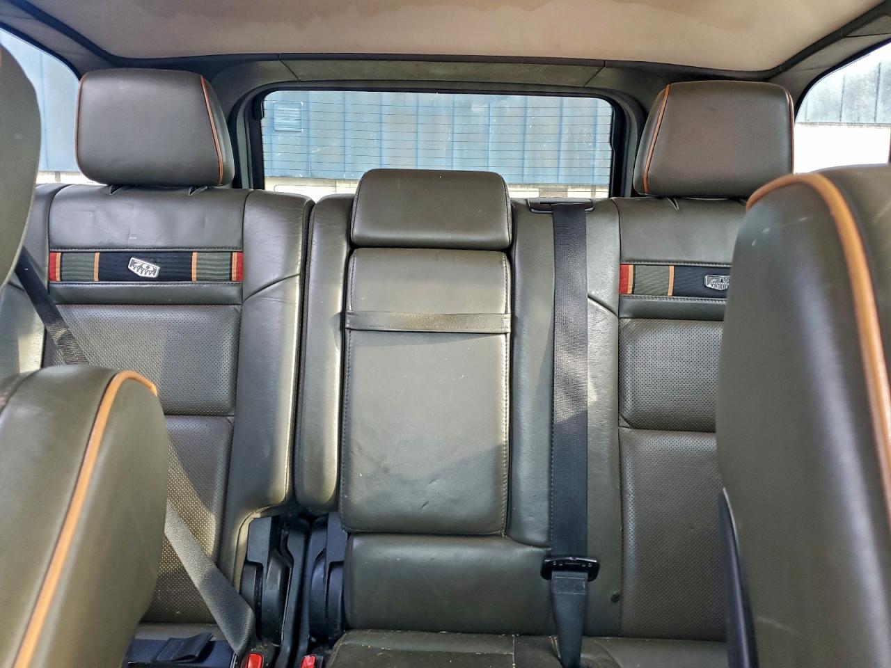 Jeep Grand Cherokee Laredo Image 6