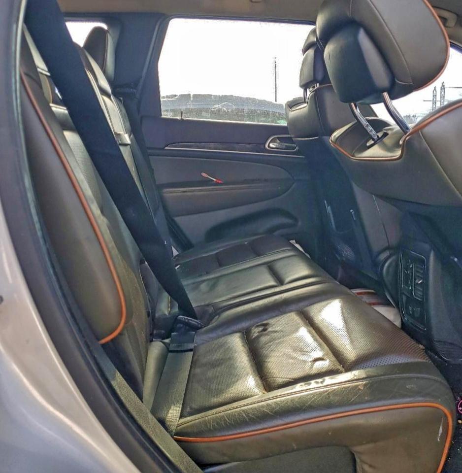 Jeep Grand Cherokee Laredo Image 3