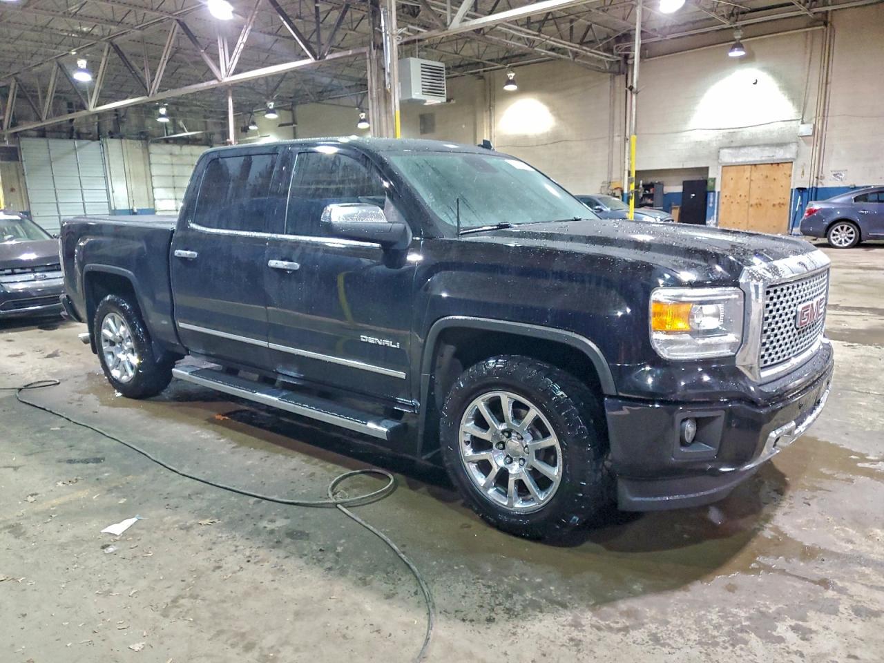GMC Sierra K1500 Denali Image 7