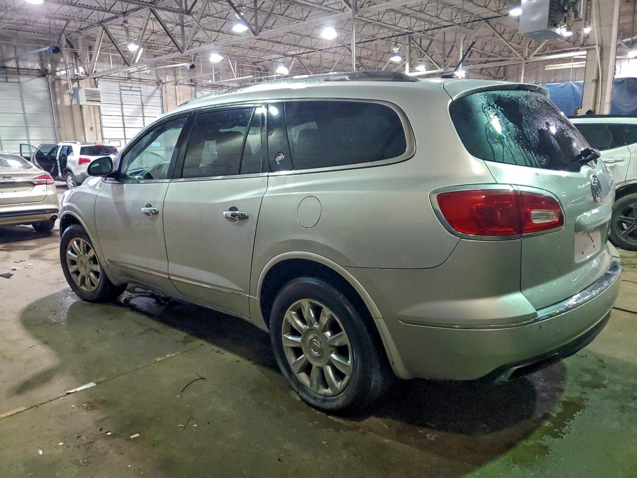 Buick Enclave Image 9