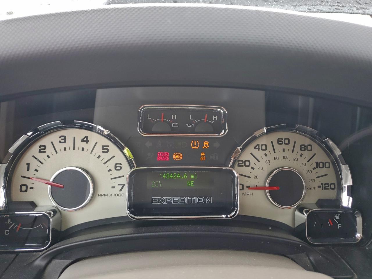 Ford Expedition Xlt Image 6