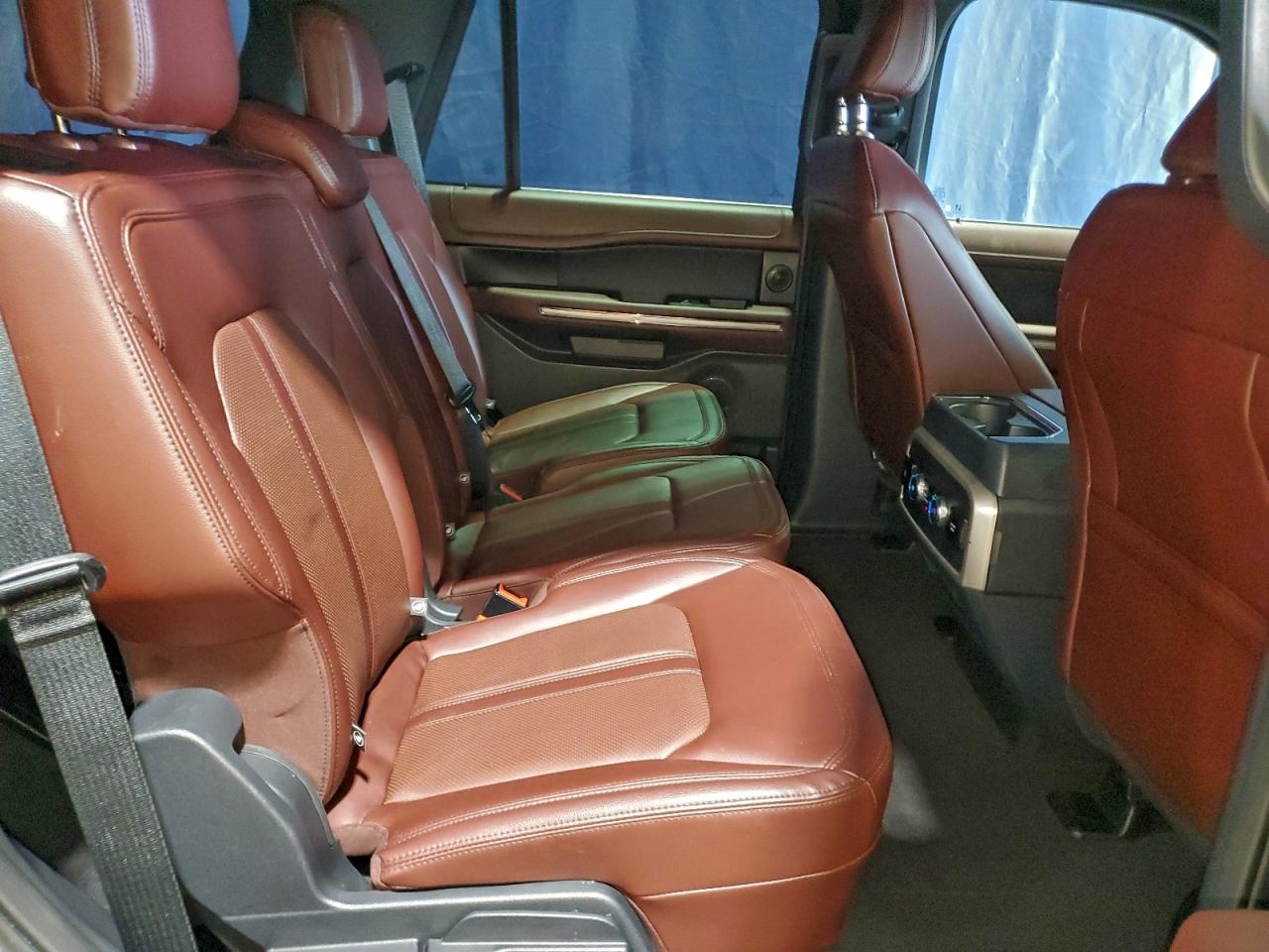 Ford Expedition Limited Image 9