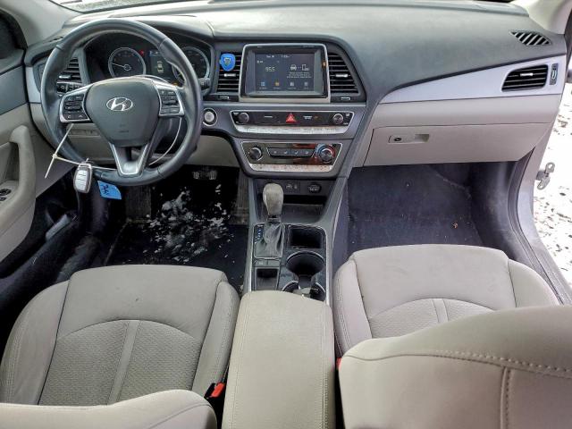 Hyundai SONATA Sport Image 4