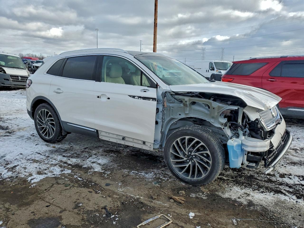 Lincoln Nautilus Reserve Image 3