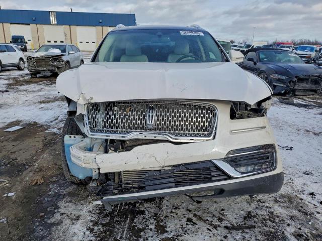 Lincoln Nautilus Reserve Image 11