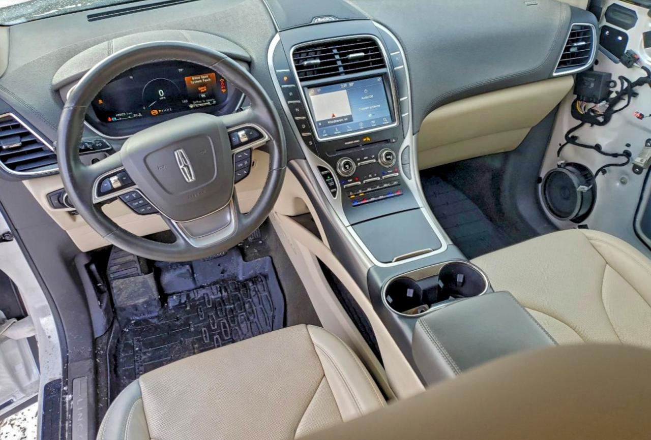 Lincoln Nautilus Reserve Image 4