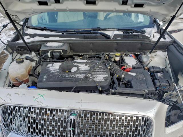 Lincoln Nautilus Reserve Image 12